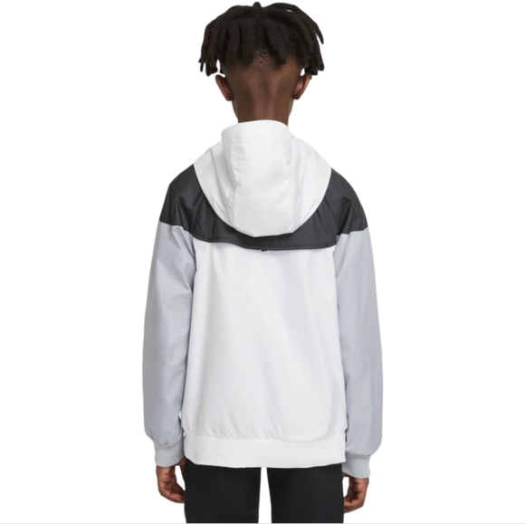 NIKE SPORTSWEAR WINDRUNNER WINDBREAKER YOUTH JACKET SMALL NWT - Picture 3 of 6
